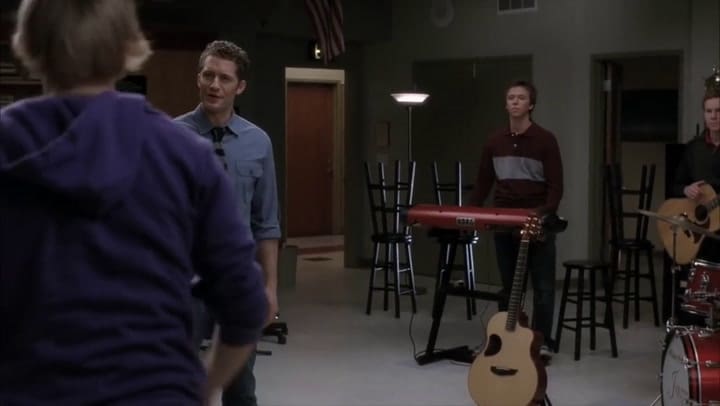 Chord Overstreet interpreta Baby en Gee