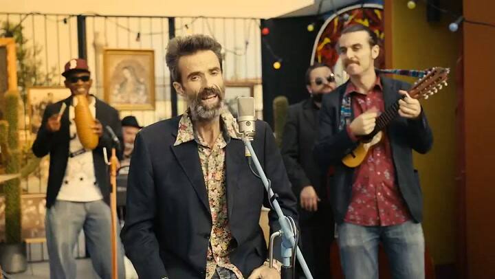 Jarabe de Palo | Eso que tú me das - Fuente: Youtube