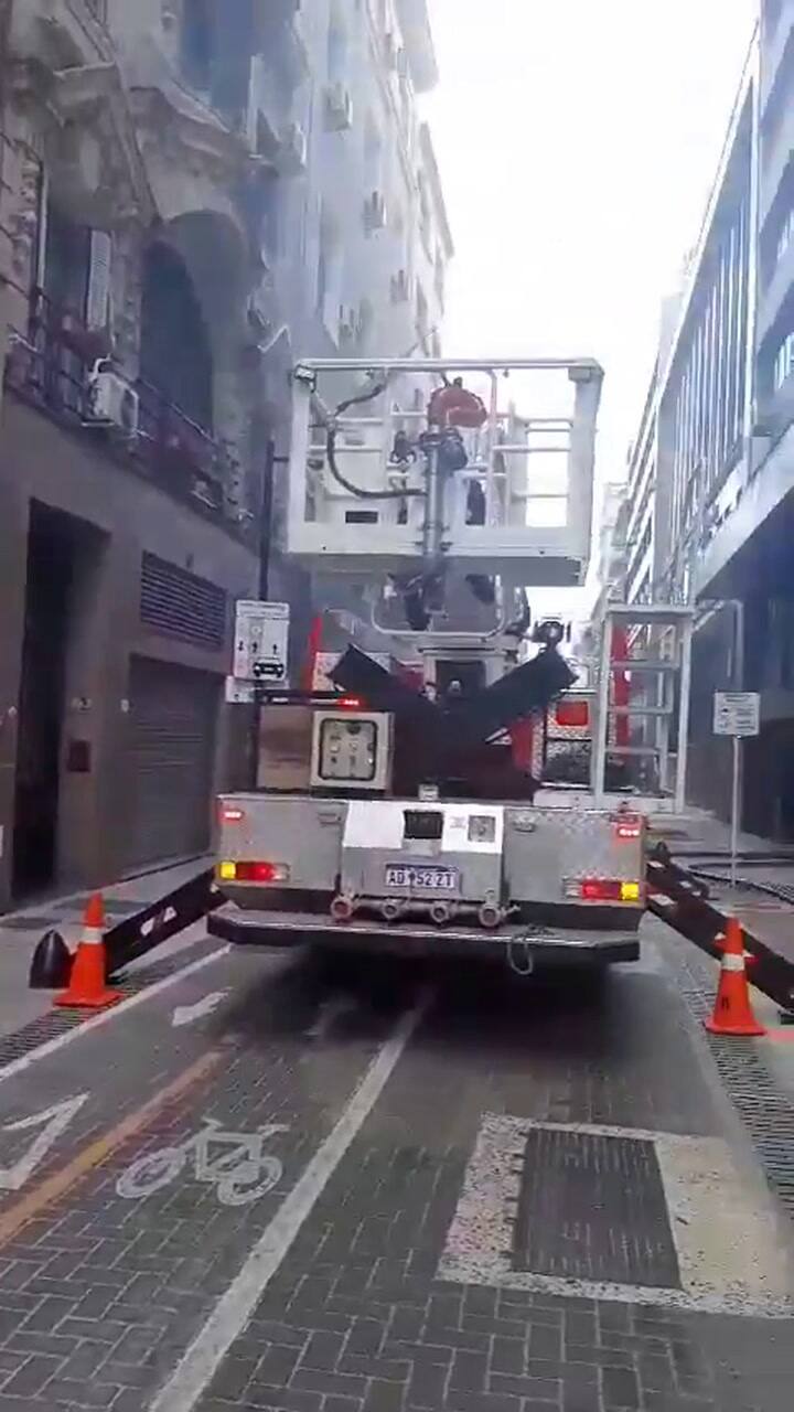 Incendio en la redacción de la Revista Anfibia