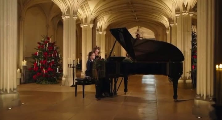 Kate Middleton mostró un momento íntimo con Charlotte en un video navideño