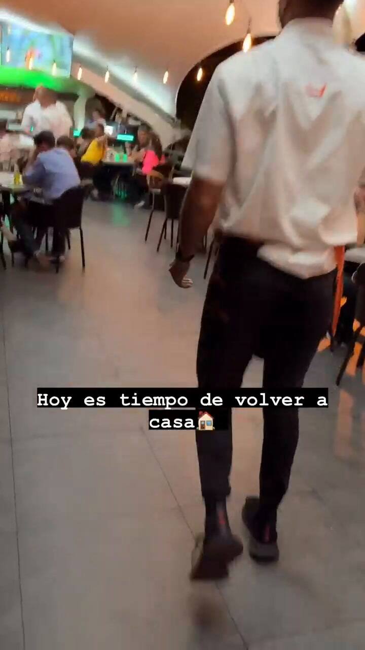 Jhonatan viajó a Venezuela después de más de 3 años y le dio una conmovedora sorpresa a su familia.