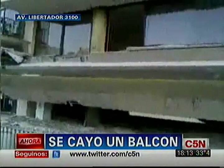 Se cayó un balcón en Av. Libertador al 3100 (C5N)