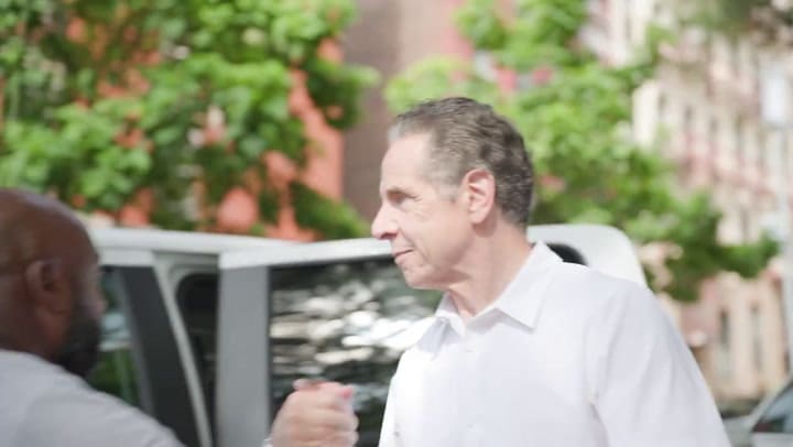 Andrew Cuomo anunció su regreso a la contienda neoyorquina