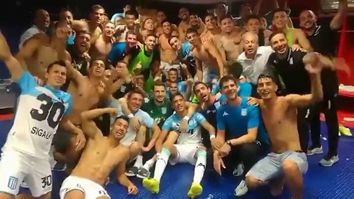Así se armó la foto de Racing campeón - Fuente: Racing Club