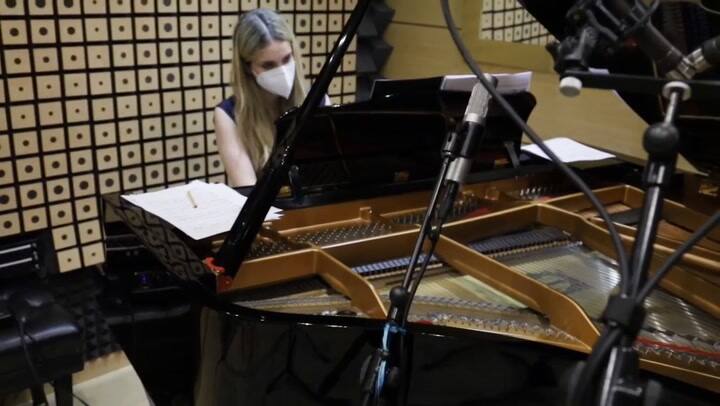 Corina Feldkamp interpreta 'Au mois de rose éclose' de Pauline Viardot García