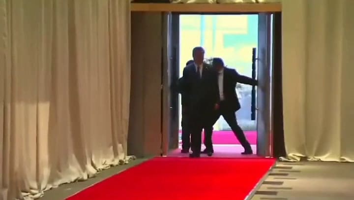 La insólita confusión durante la entrada de Xi Jinping a los BRICS que se hizo viral