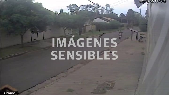 Motochorros mataron a un joven delante de su familia