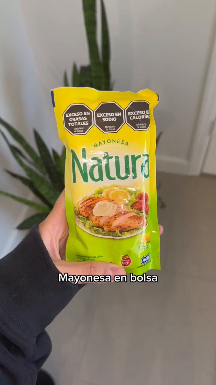 La pareja de Tik Tok que revela qué productos importan de Buenos Aires a Estados Unidos