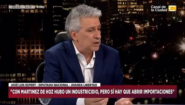 Espert: 'Al campo se lo fuman en pipa'