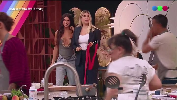 Zaira Nara fue como invitada de MasterChef Celebrity este martes 16 de diciembre