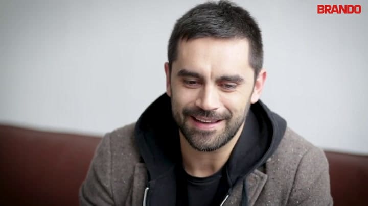 ¿Cómo se lleva el Gonzalo Heredia de la tele con el Gonzalo Heredia escritor?