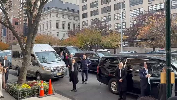 Milei llega a una reunión con empresarios en Nueva York