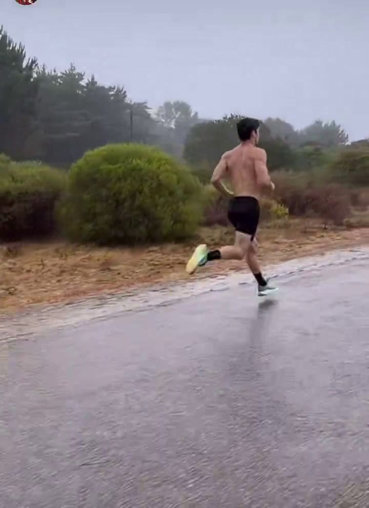 El entrenamiento de Franco Colapinto bajo la lluvia