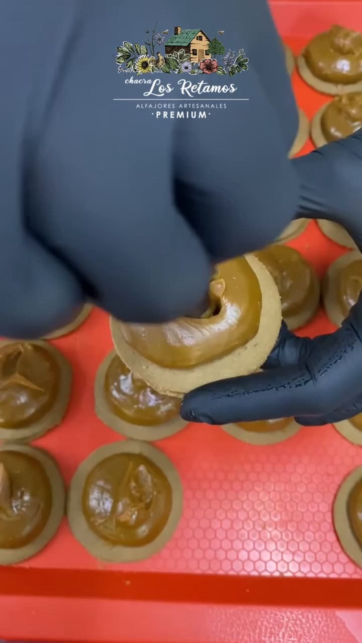 Así producen los alfajores en Chacra Los Retamos