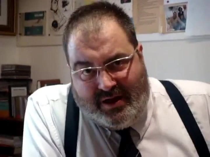 Lola, la hija menor de Jorge Lanata, compartió videos de su padre