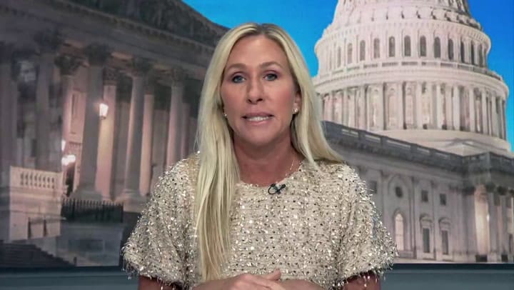 Marjorie Taylor Greene propone finalizar con la visa H-1B