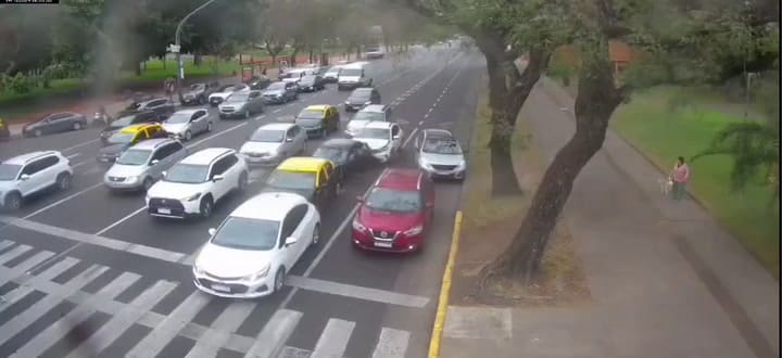 Así fue el choque en cadena en Recoleta