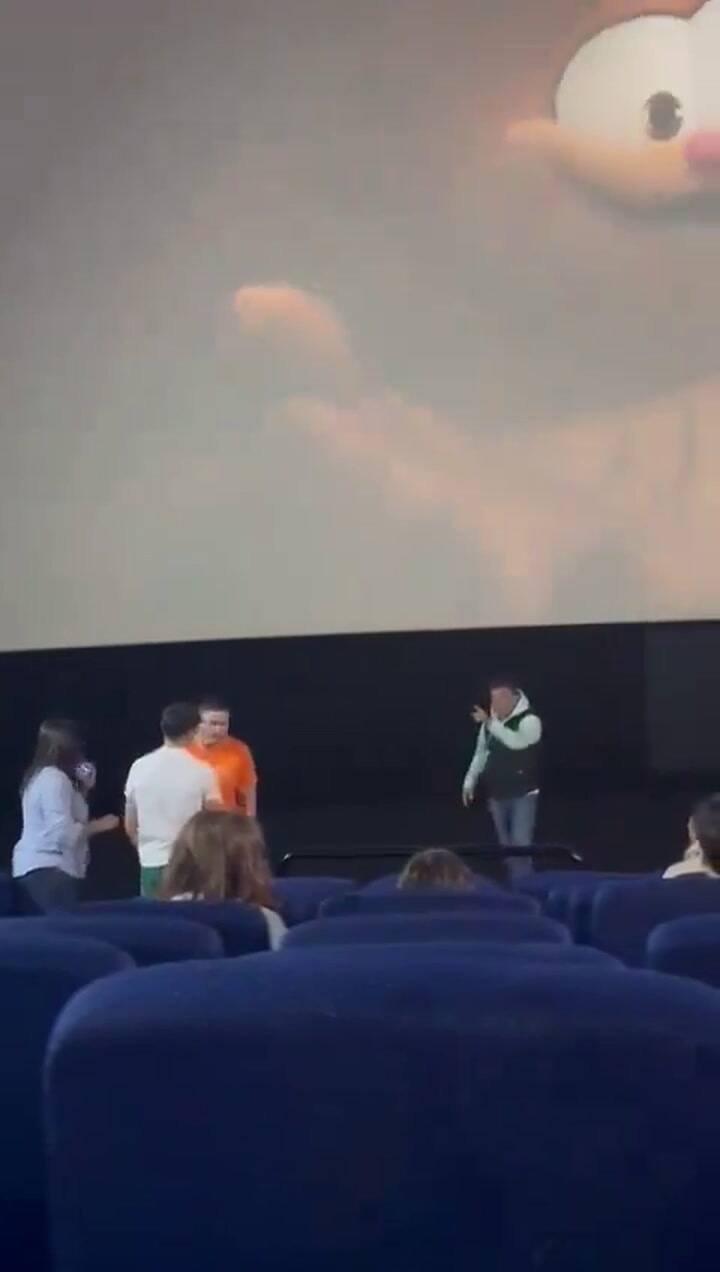 Una pelea entre dos espectadores en un cine de España puso en pausa la proyección de Garfield