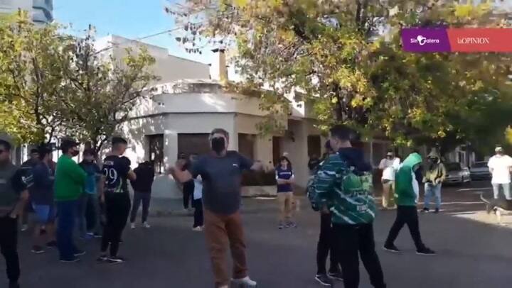 El referente de Camioneros de San Nicolás increpó a una periodista