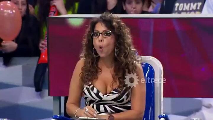 Jordana Battaglia cantó Oh darling - Fuente: eltrece
