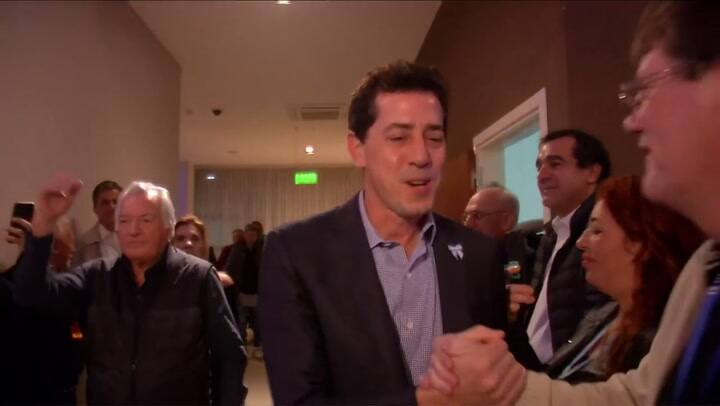 Wado presidente con Barrionuevo