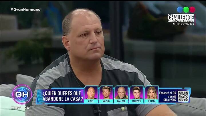 El momento en el que Santiago anuncia la nominación