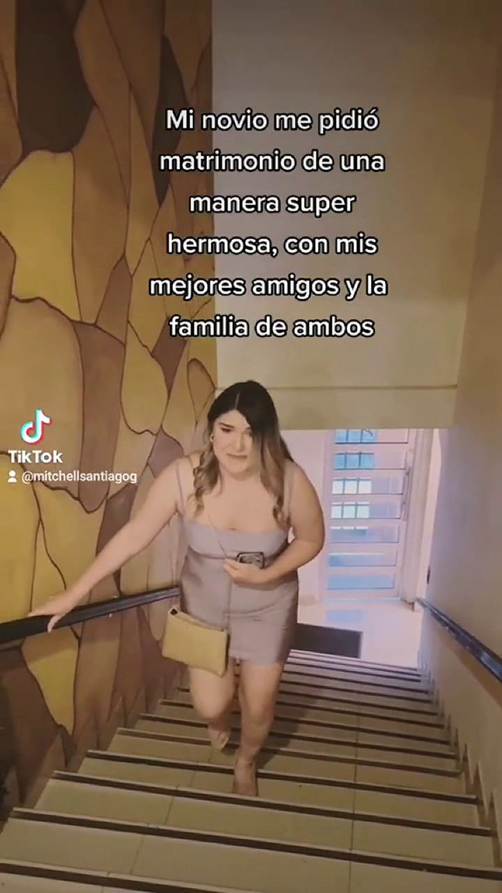 El novio de una tiktoker le pidió matrimonio de una forma inesperada