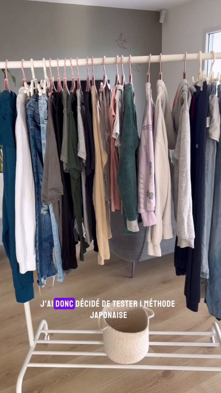 Parce Que Soit Tu N’as Pas D’extérieur, Tu N’as Pas De Sèche-linge, Ton Intérieur Est éTroit, Tu N’aime Tout Simplement Pas éTendre Ton Linge Dehors, Cette Technique, Venue Tout Droit Du Japon Est Très Astuc (1)