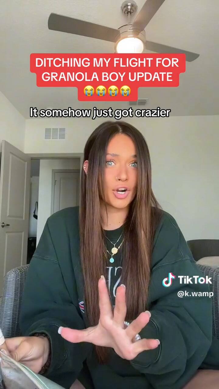 Joven canceló un vuelo para tener una cita a ciegas