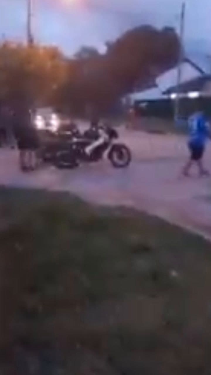 Una bala perdida lo mató en el medio de un velorio tumbero