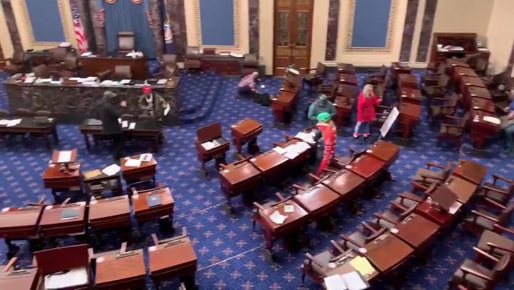 Simpatizantes de Trump irrumpen el Congreso