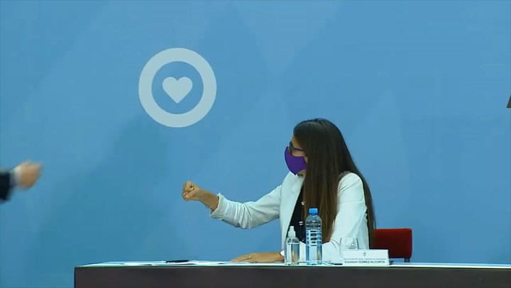 El saludo de Alberto Fernández a Gildo Insfrán en la Casa Rosada