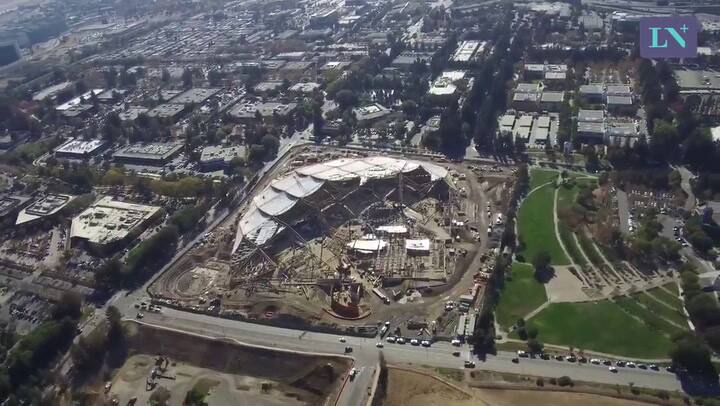 La construcción de las nuevas oficinas de Google vista desde un drone - Fuente: YouTube