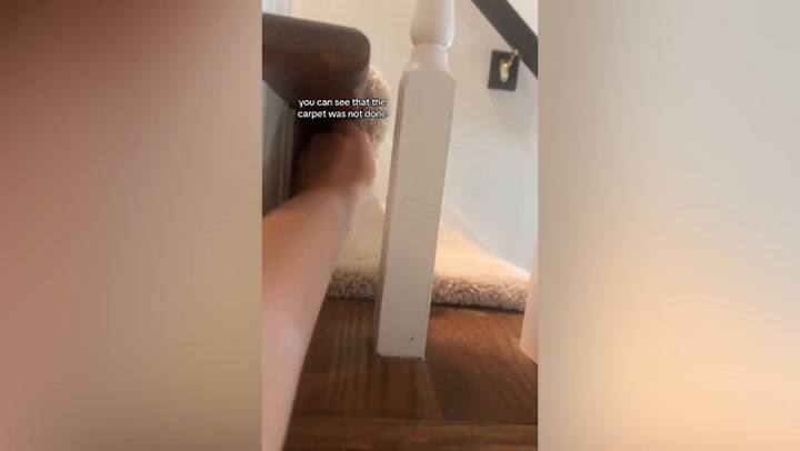 Un niño encontró un celular antiguo y se convirtió viral en TikTok