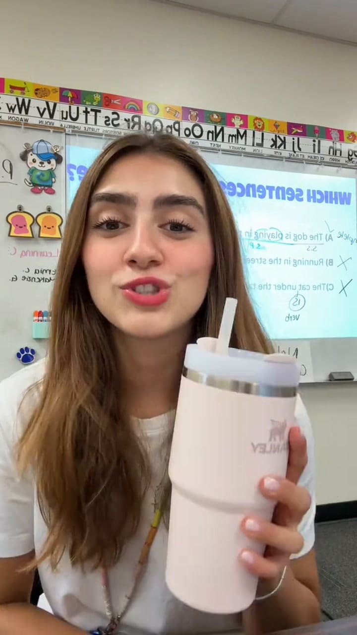 La tiktoker mexicana cuenta cómo hizo para conseguir su trabajo como maestra en Arizona