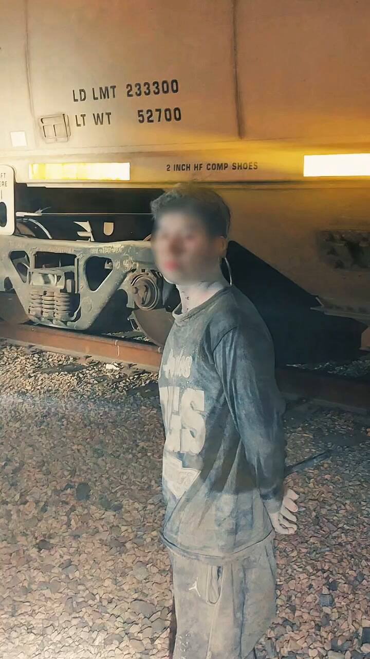 El video con el que la CBP mostró el hallazgo de cuatro migrantes "enterrados" en cemento