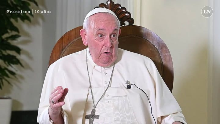 Papa Francisco: “La salvación del país no va a venir de mi viaje, con gusto voy a ir”