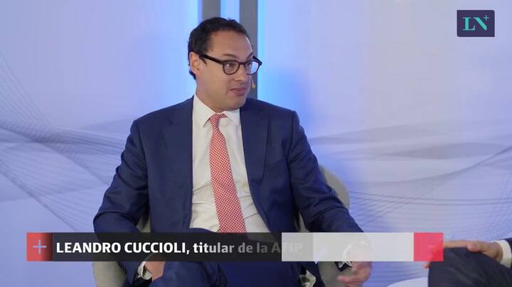 Entrevista a Leandro Cuccioli en el Coloquio IDEA 2018