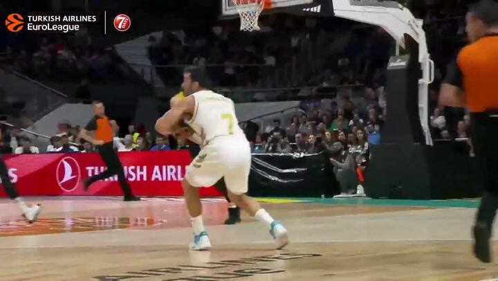 Volcada de Deck tras asistencia de Campazzo - Fuente: @EuroLeague