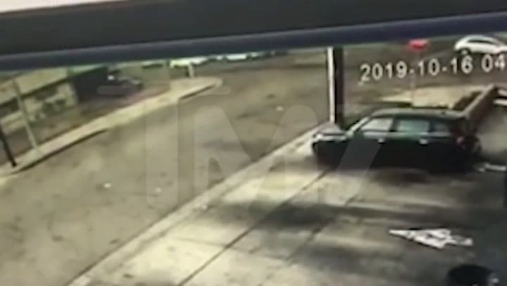 El momento del choque que protagonizó Helent Hunt - Gentileza: TMZ