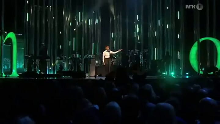 Janelle Monáe | Presentación en los Premio Nobel de la Paz 2011