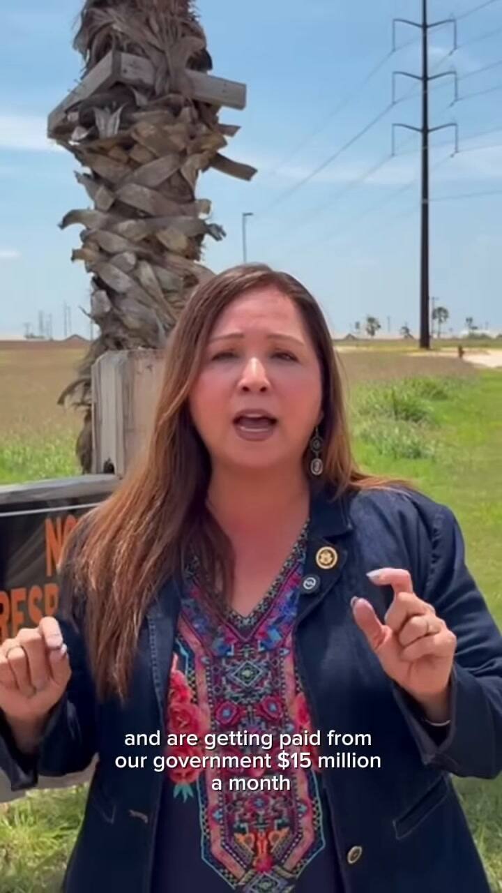 Adelita Grijalva En Instagram
