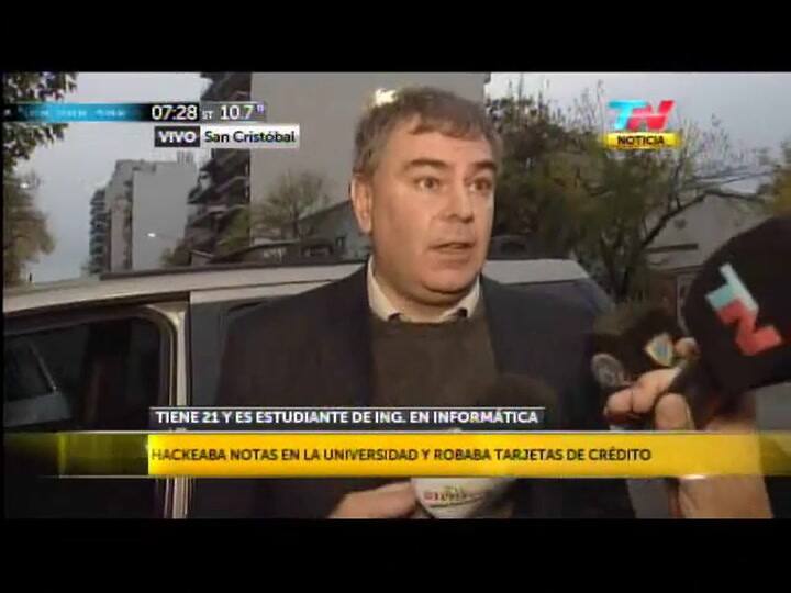 El padre del hacker de la facultad: 'Mi hijo no tiene antecedentes'