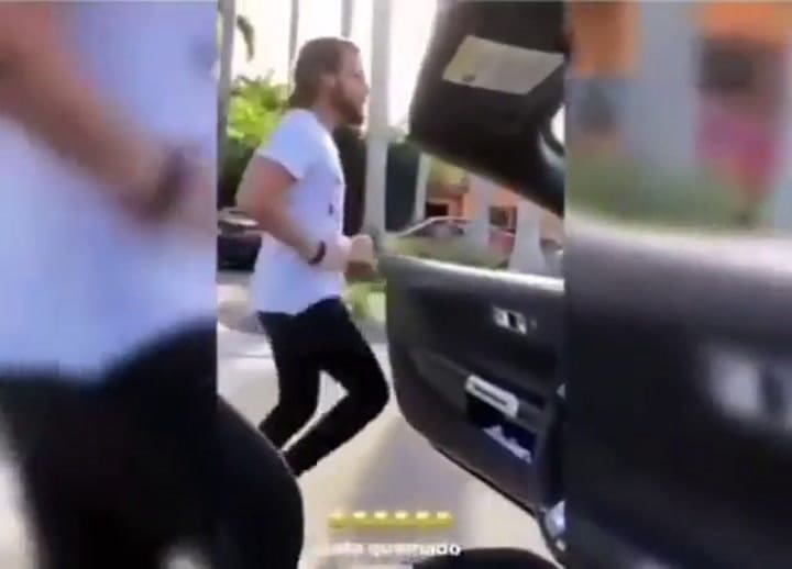 Candelaria Tinelli se expuso al polémico desafío viral - Fuente: YouTube