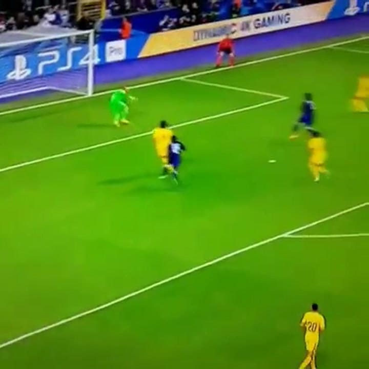 Gol de Edinson Cavani