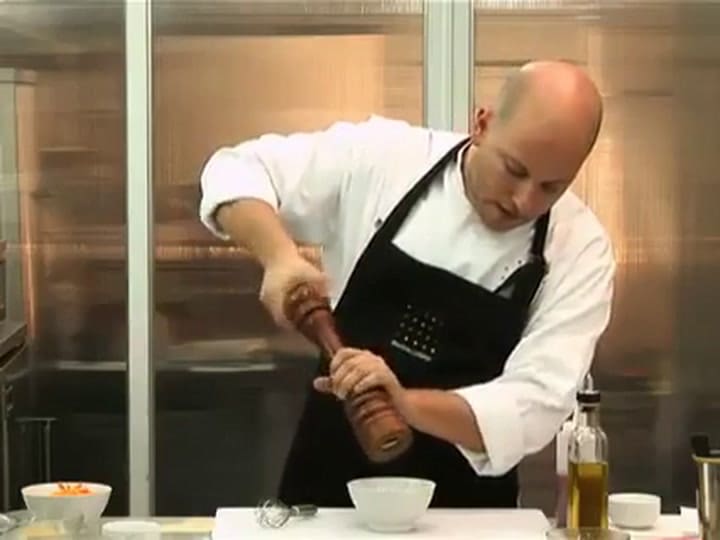 Video: Receta de ensalada al jenjibre - Fuente: YouTube