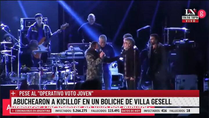 Abucheo a Axel Kicillof en Villa Gesell