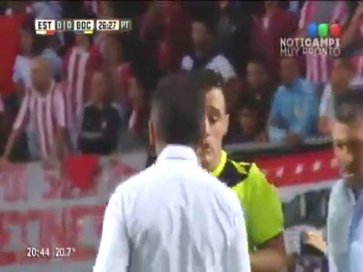 La furia en el partido ante Boca le valió a Nelson Vivas una sanción de cuatro fechas