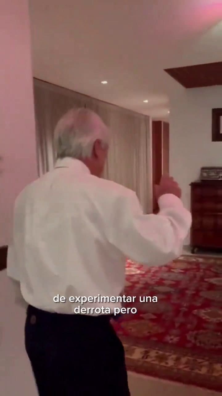 El video retro de Sebastián Piñera junto a sus nietos