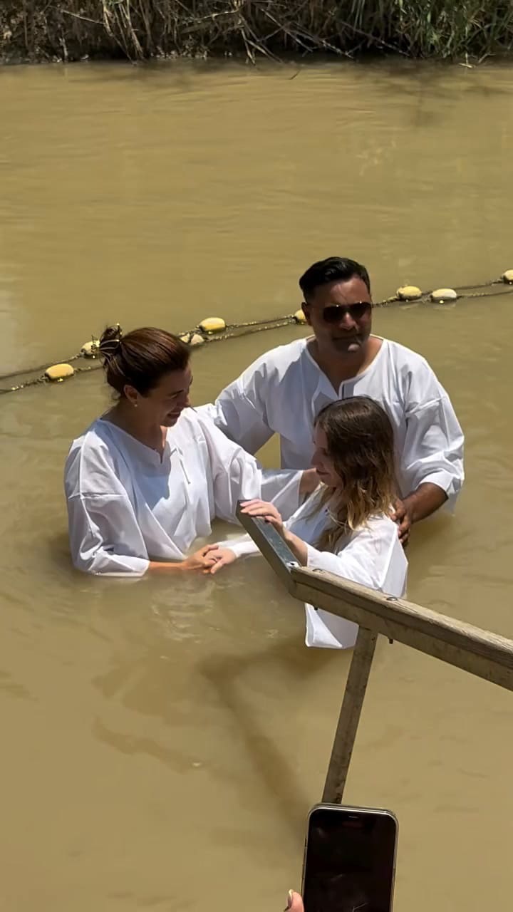El bautismo de Celeste Ponce en el río Jordán